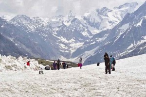 Shimla, Manali Honeymoon Tour Package By Indian Holidays