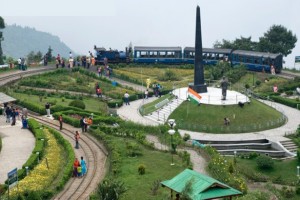 Queen Of Hill Darjeeling Tour Package From Zenith Holidays
