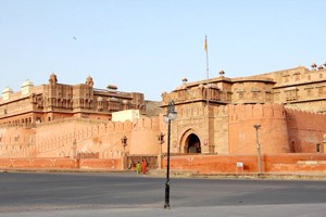 Rajasthan Delight Tour Package By Yatra