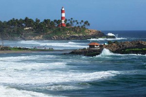 Kerala Backwaters With Beaches Tour Package By Flamingo Travels