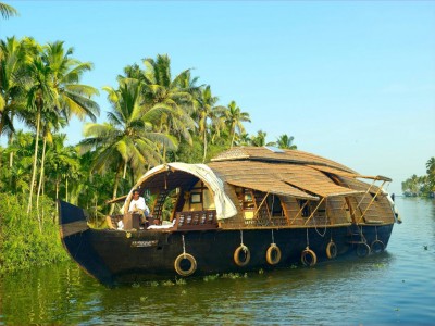 Discover Kerala Tour Package With IRCTC Tourism