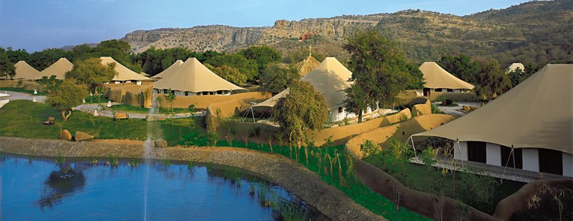 The-oberoi-vanyavilas-hotel-ranthambore1