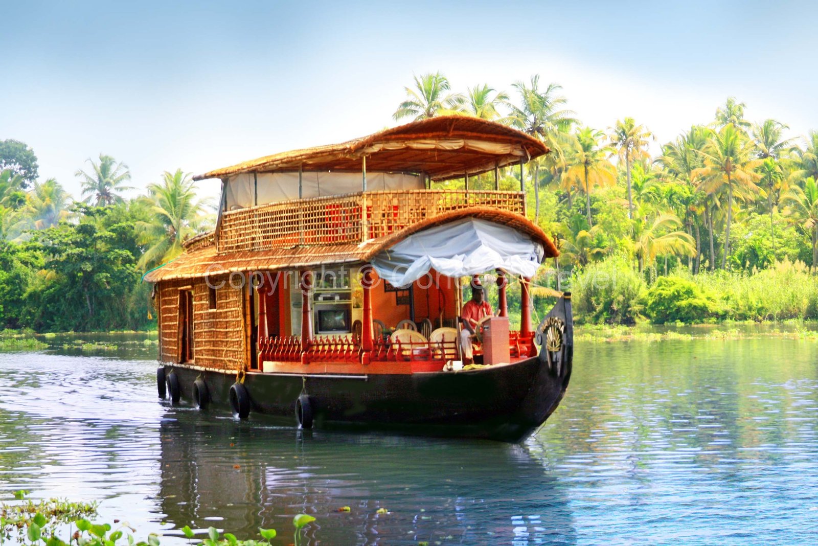 Thiruvallam-Backwaters-in-Kerala