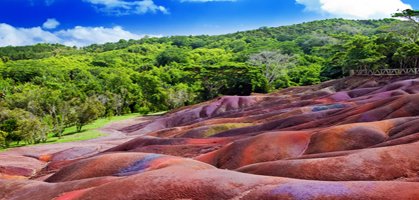 seven coloured earths of Chamarel